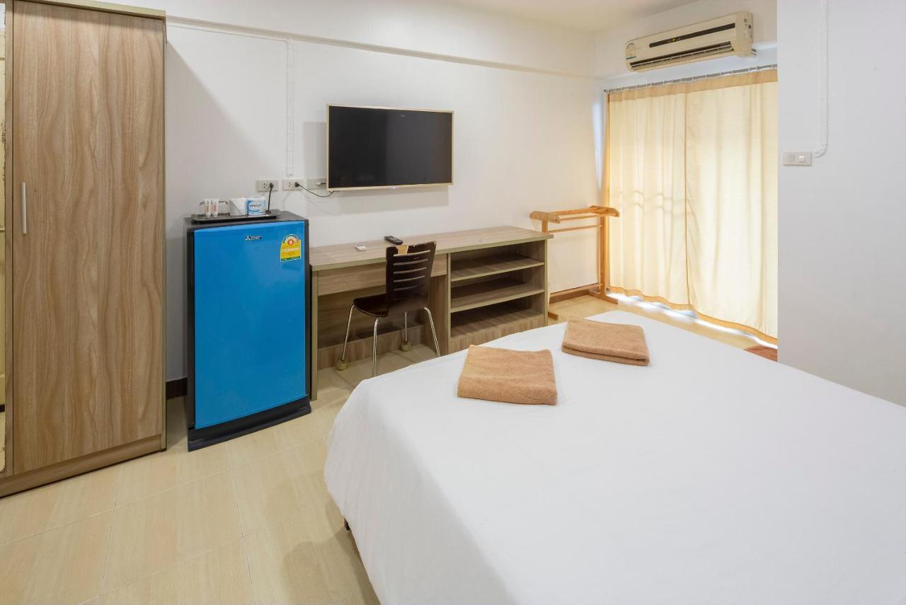 Gems Park Don Mueang Airport And Bts Hotel Banguecoque Exterior foto