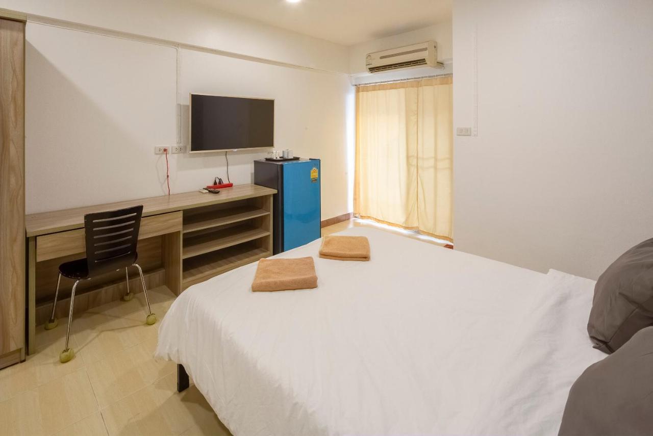 Gems Park Don Mueang Airport And Bts Hotel Banguecoque Exterior foto