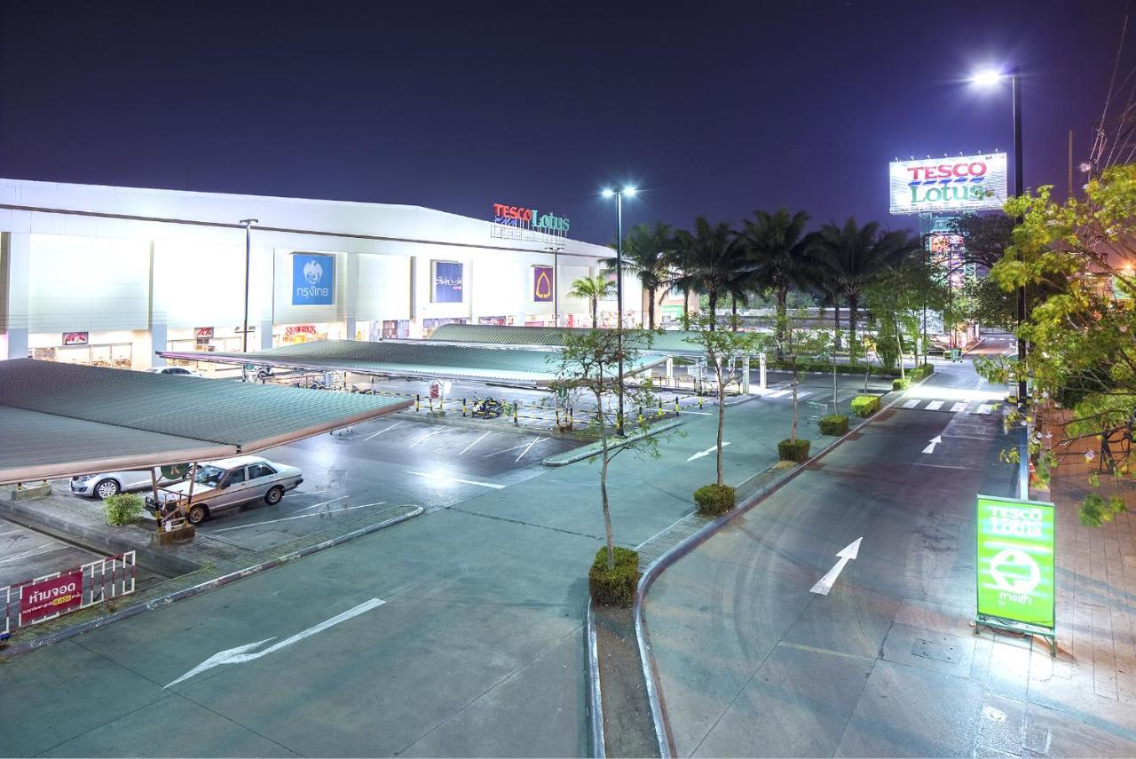 Gems Park Don Mueang Airport And Bts Hotel Banguecoque Exterior foto