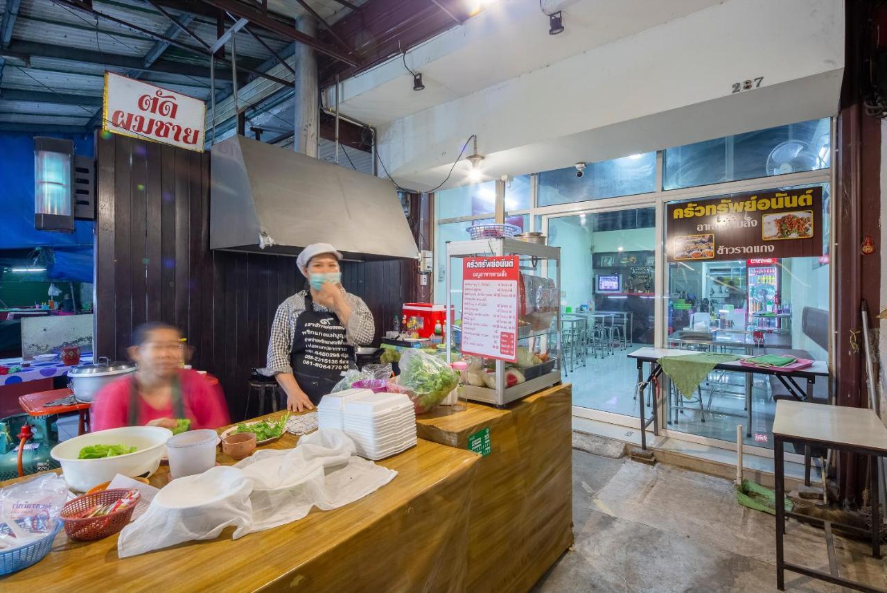 Gems Park Don Mueang Airport And Bts Hotel Banguecoque Exterior foto