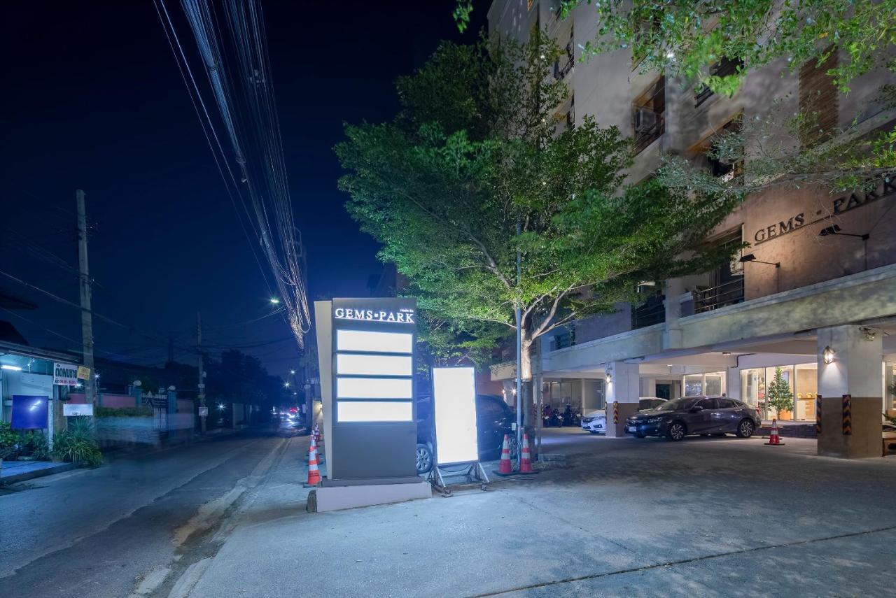 Gems Park Don Mueang Airport And Bts Hotel Banguecoque Exterior foto