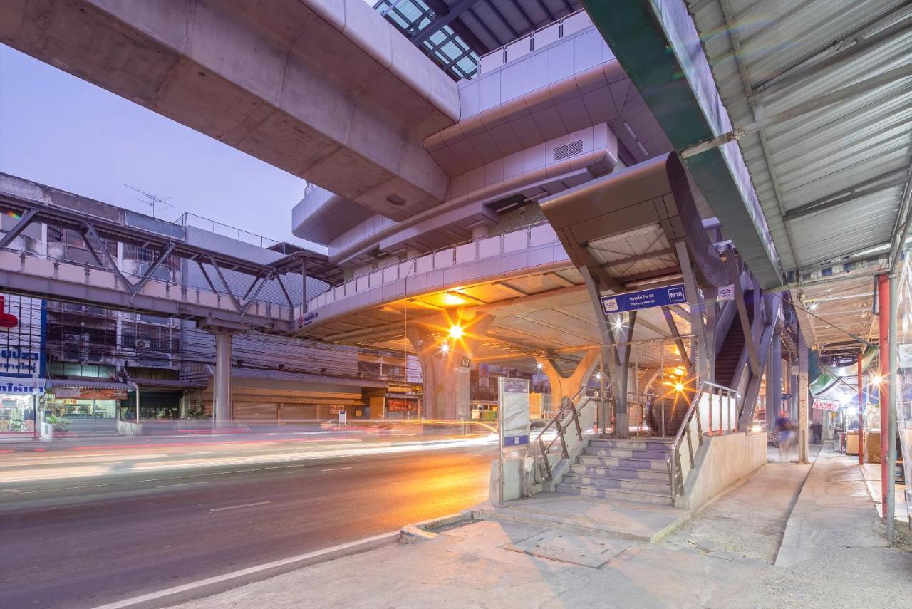 Gems Park Don Mueang Airport And Bts Hotel Banguecoque Exterior foto